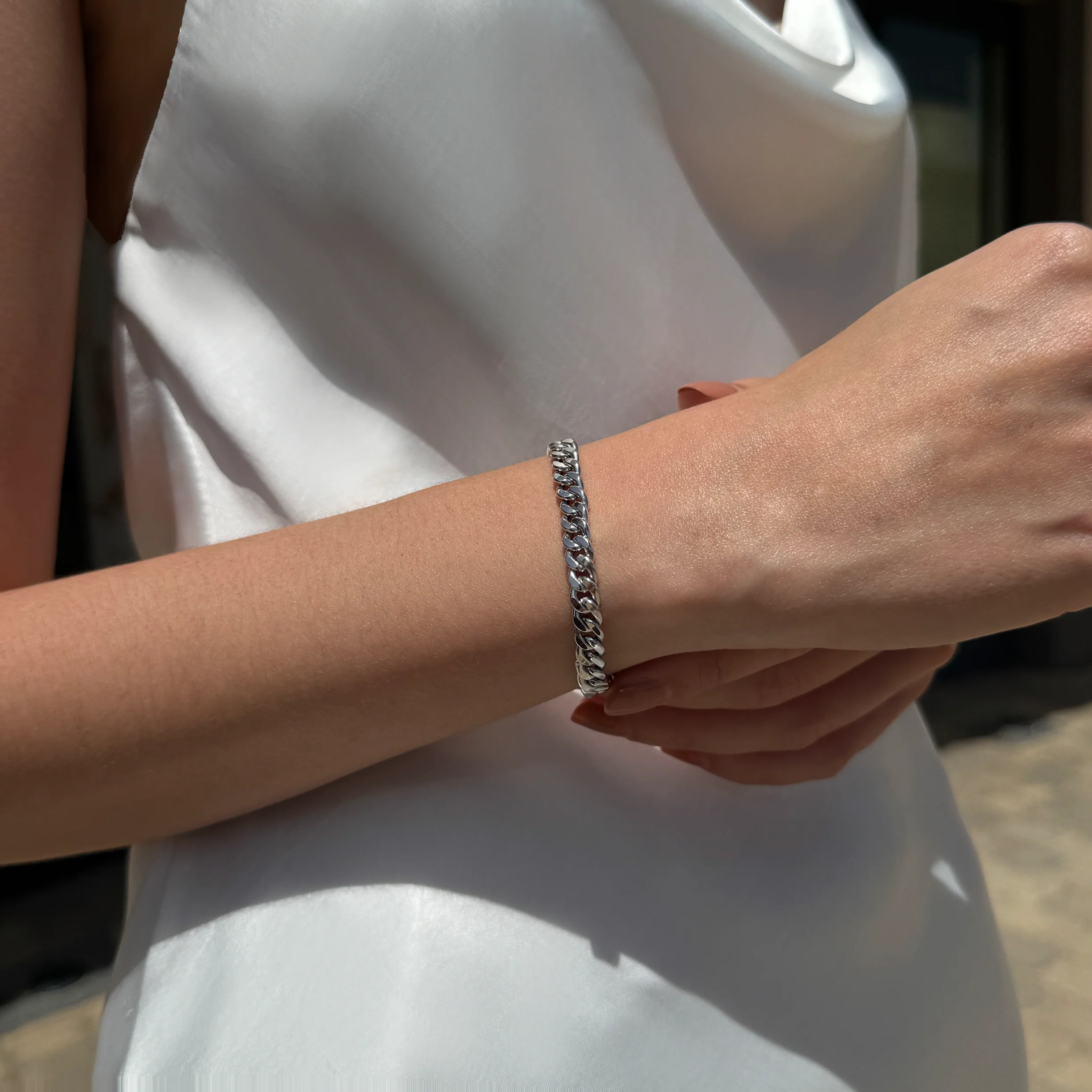 WHITE GOLD CHAIN BRACELET - Image 2