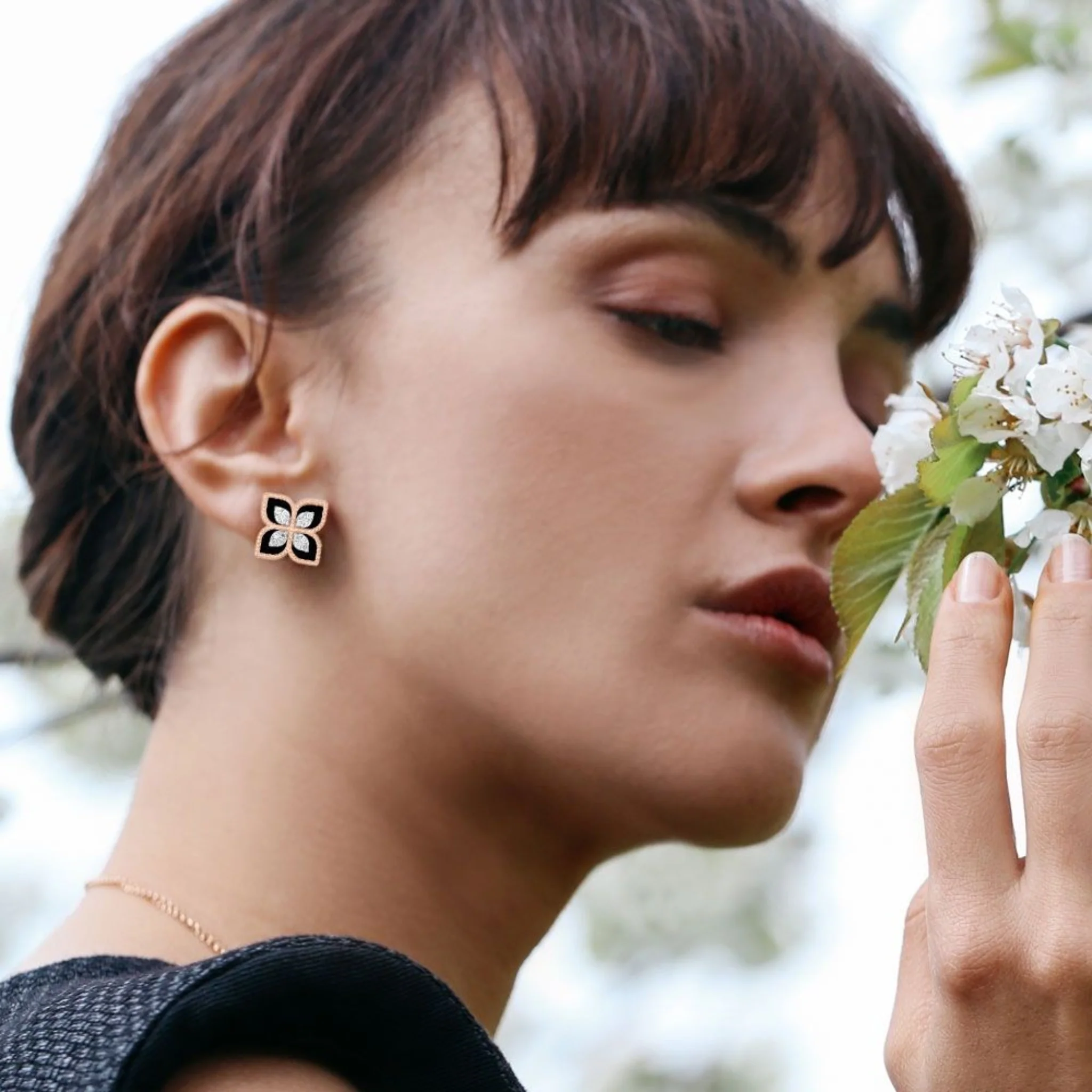 PRINCESS FLOWER EARRING - Image 2
