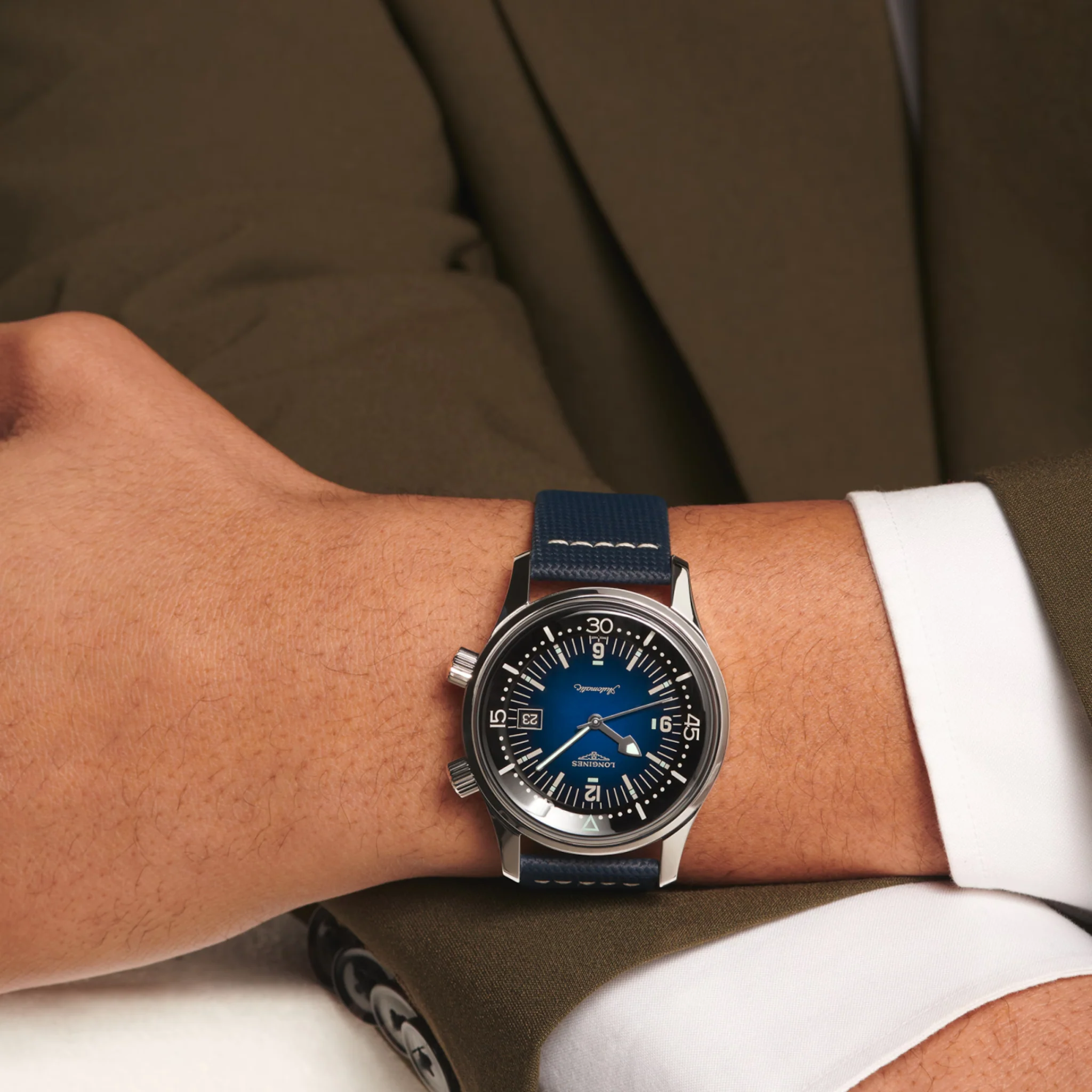 LEGEND DIVER - Image 9