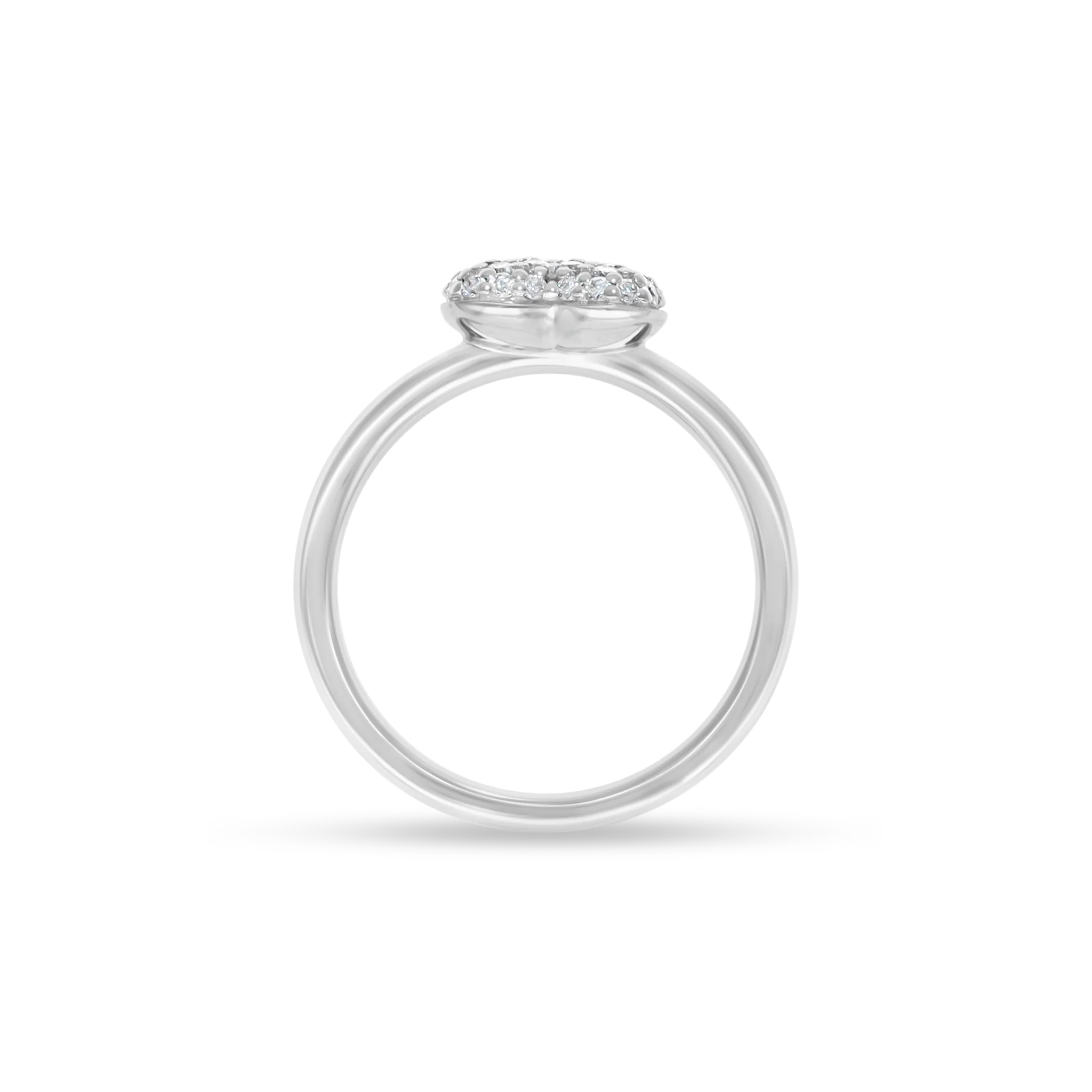 WHITE DIAMOND HEART RING - Image 3