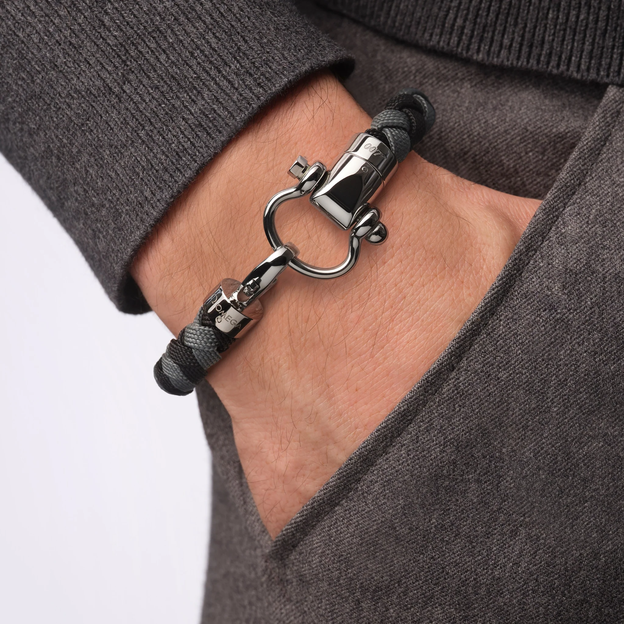 007 EDITION AQUA SAILING BRACELET - Image 2