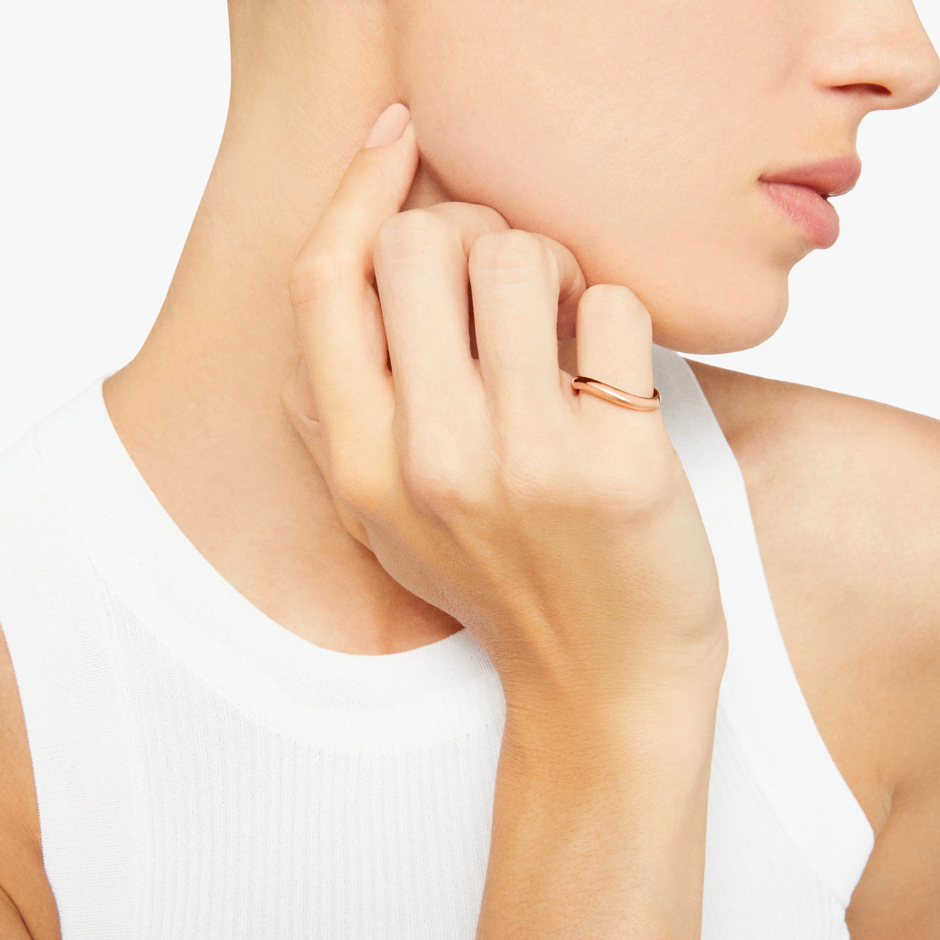 ESSENTIALS EARRINGS - Image 4