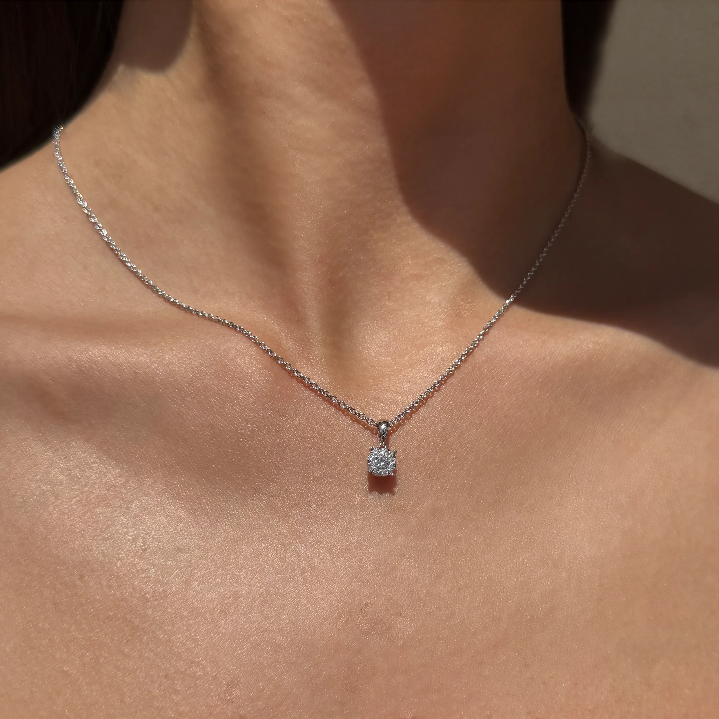WHITE GOLD CHAIN NECKLACE - Image 5