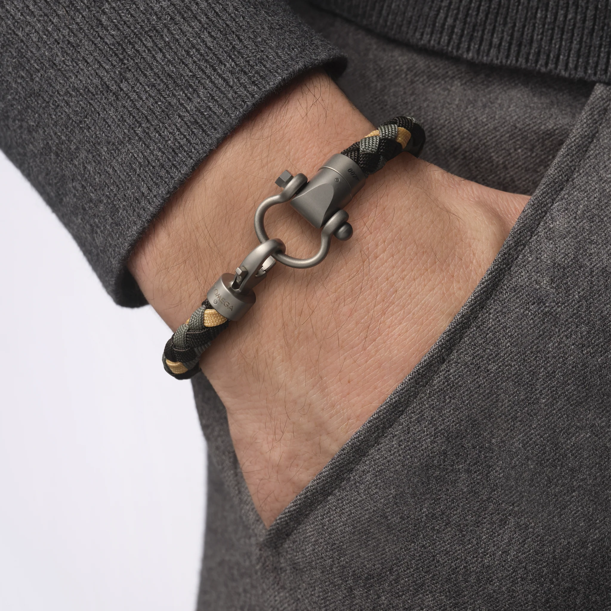 007 EDITION AQUA SAILING BRACELET - Image 2