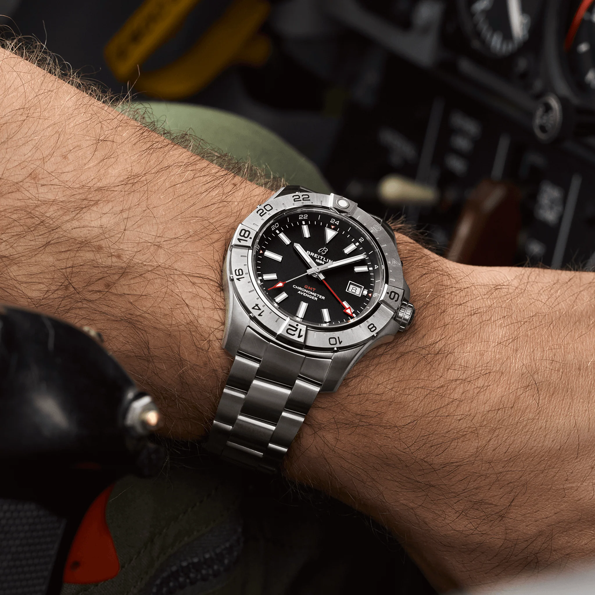 AVENGER AUTOMATIC GMT 44 - Image 6