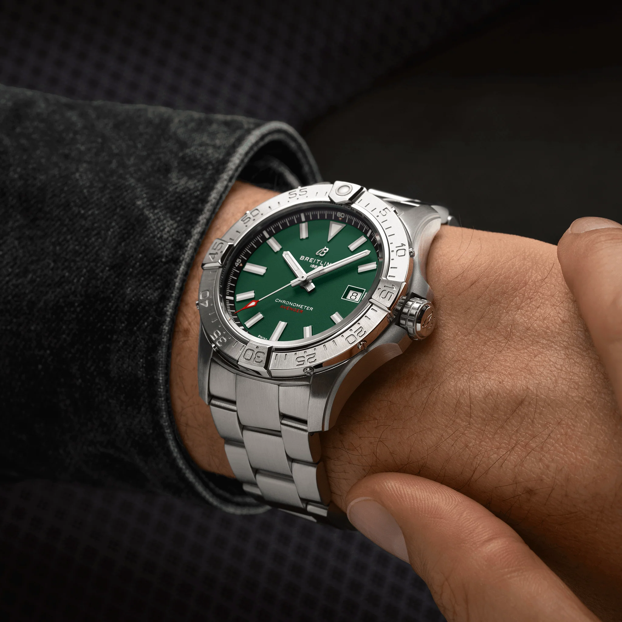 AVENGER AUTOMATIC 42 - Image 6