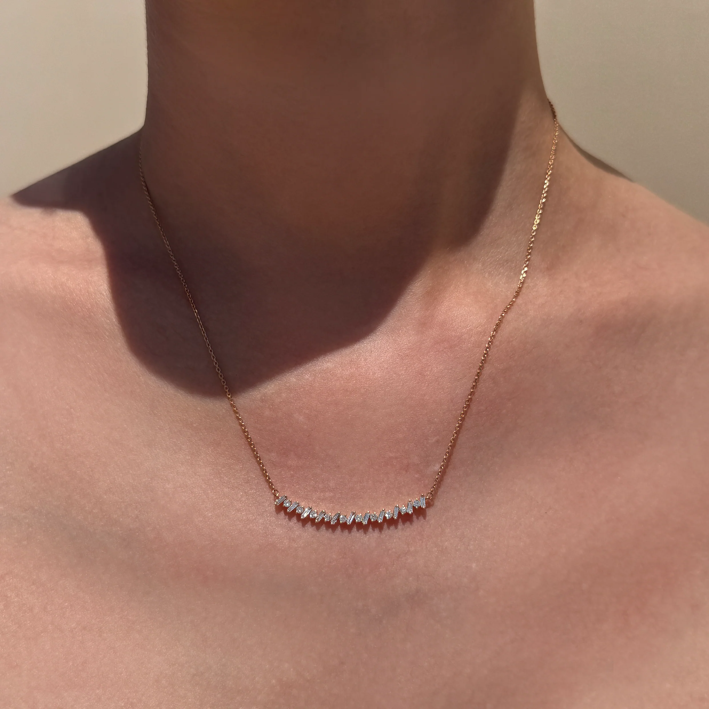 WHITE DIAMOND CLUSTER NECKLACE - Image 4
