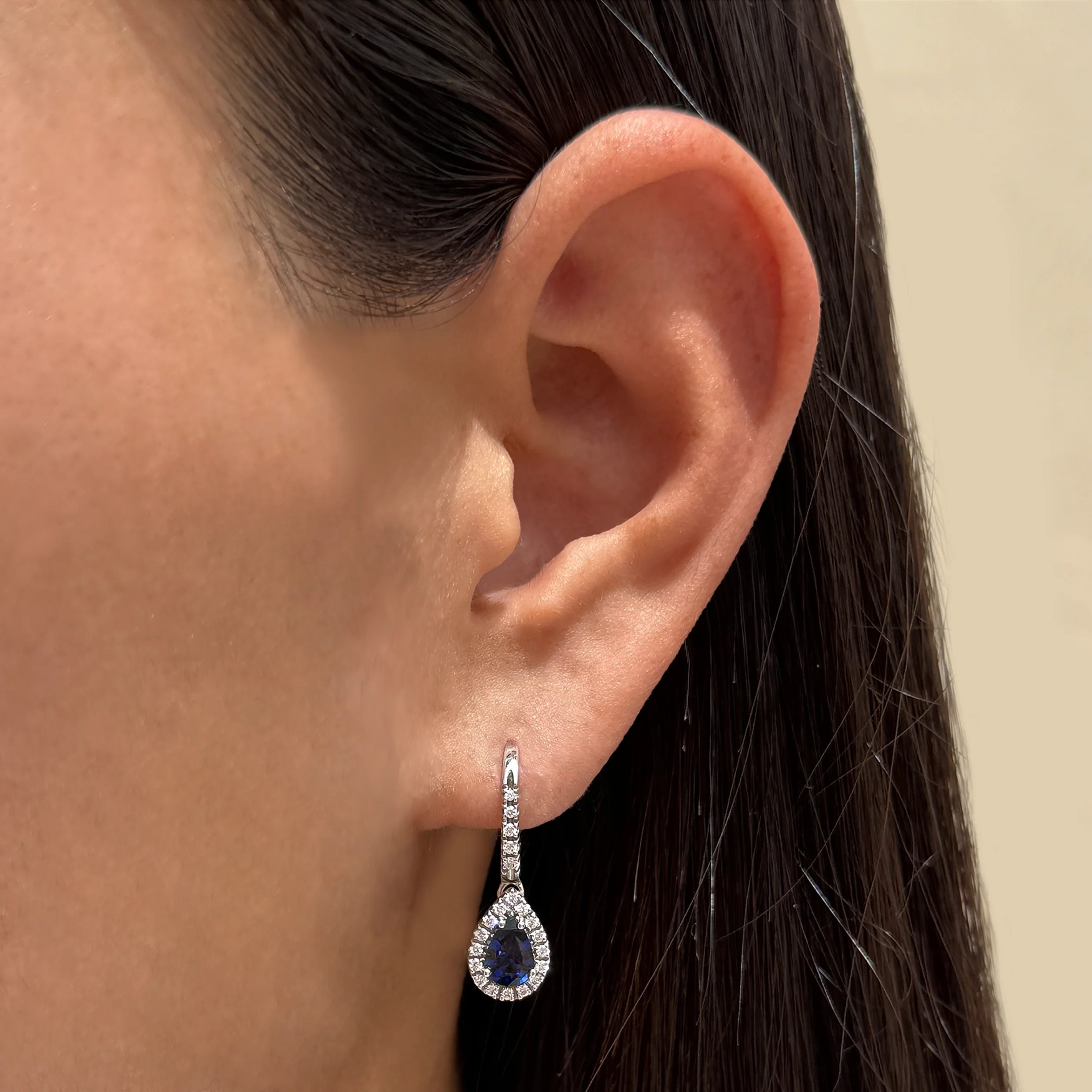 WHITE GOLD DROP EARRINGS - Image 2