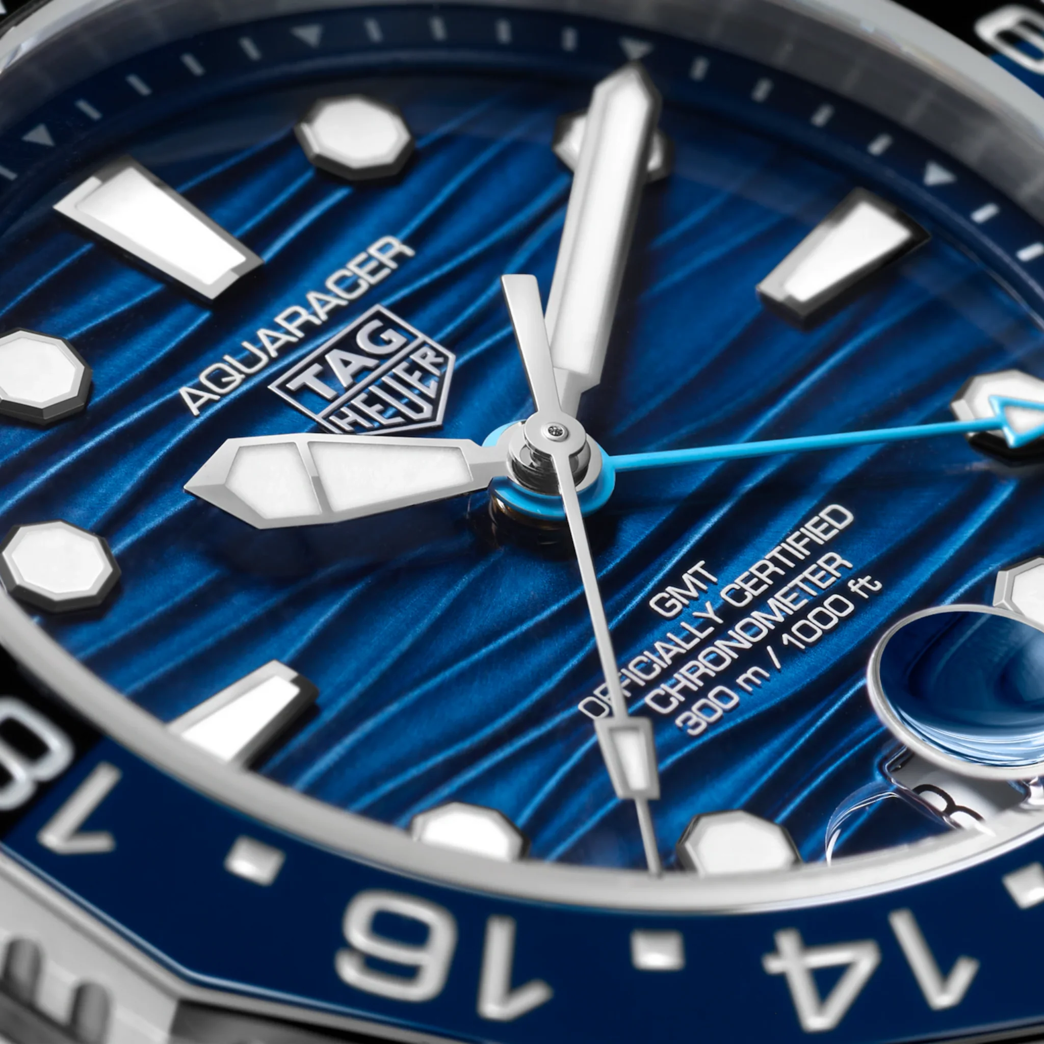 AQUARACER PROFESSIONAL 300 GMT - Image 3