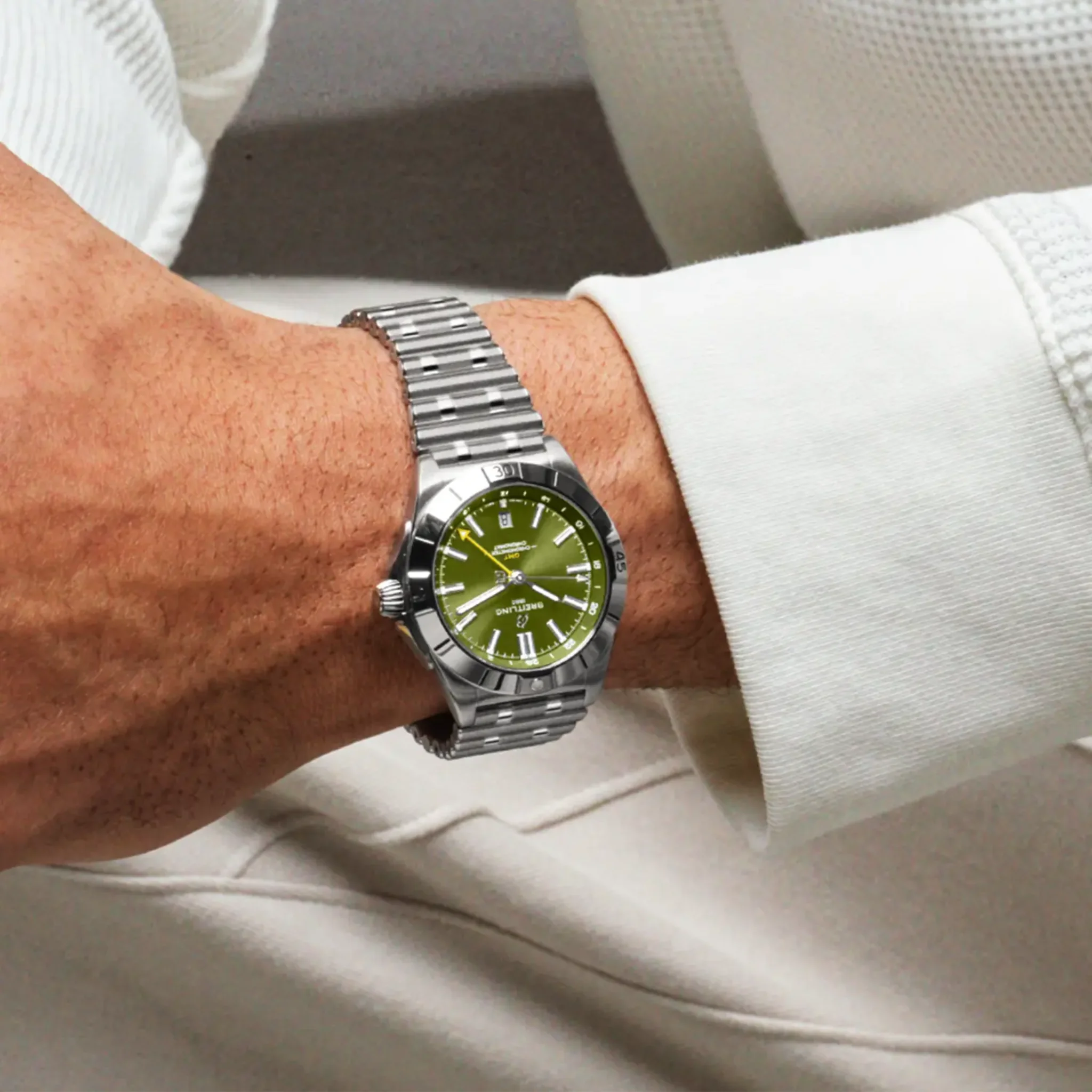 CHRONOMAT GMT 40 GIANNIS ANTETOKOUNMPO - Image 6
