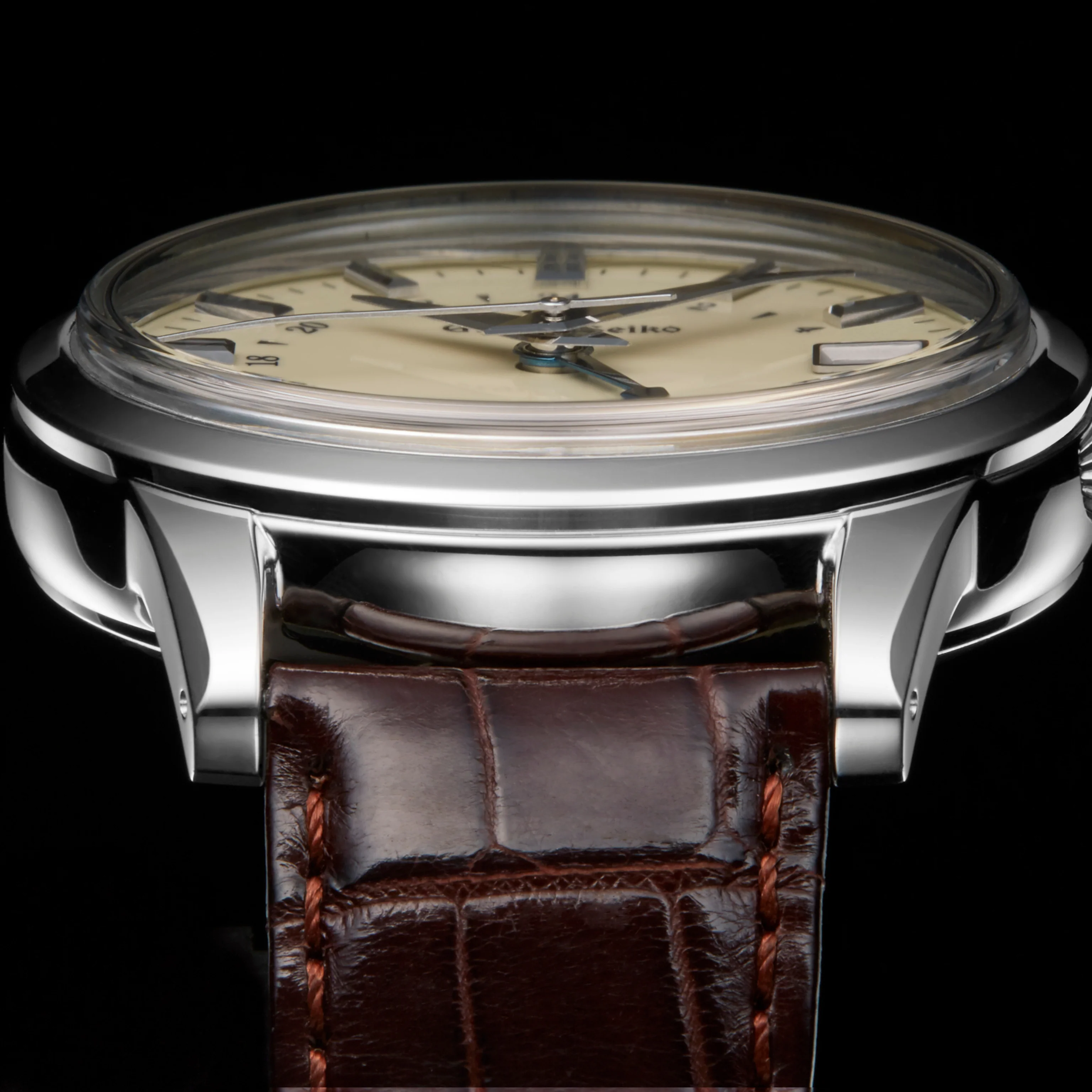 ELEGANCE - Image 2