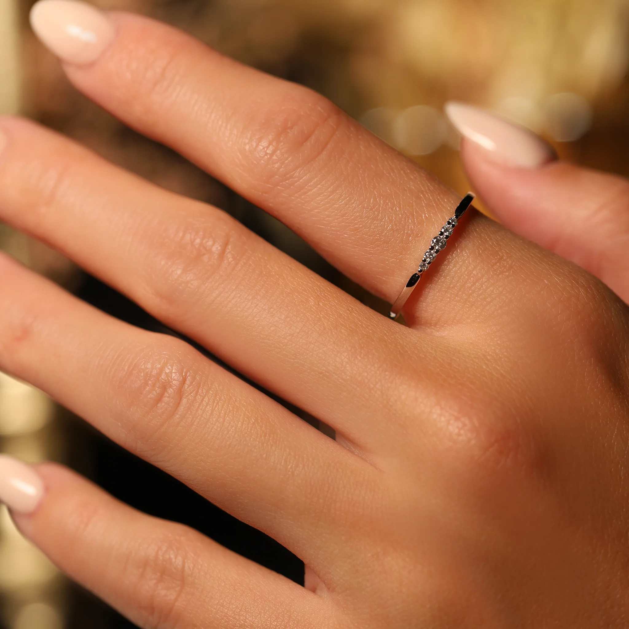 FIVE STONES ENGAGEMENT RING - Image 2