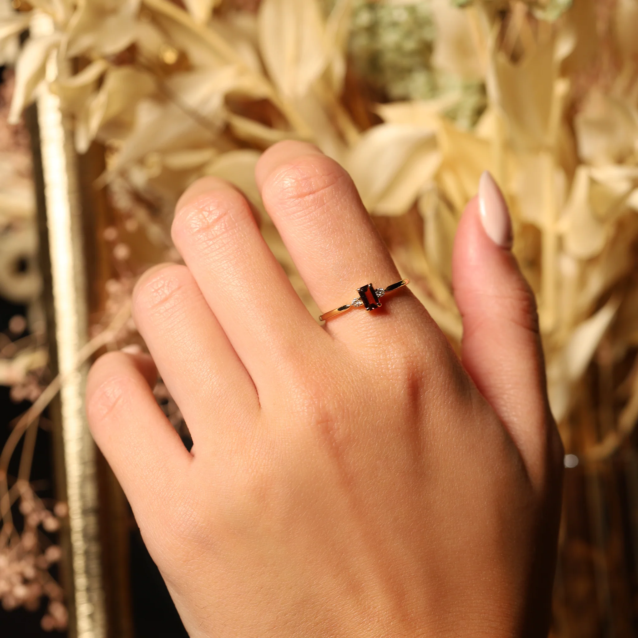 NATURAL COLORS SOLITAIRE RING - Image 2