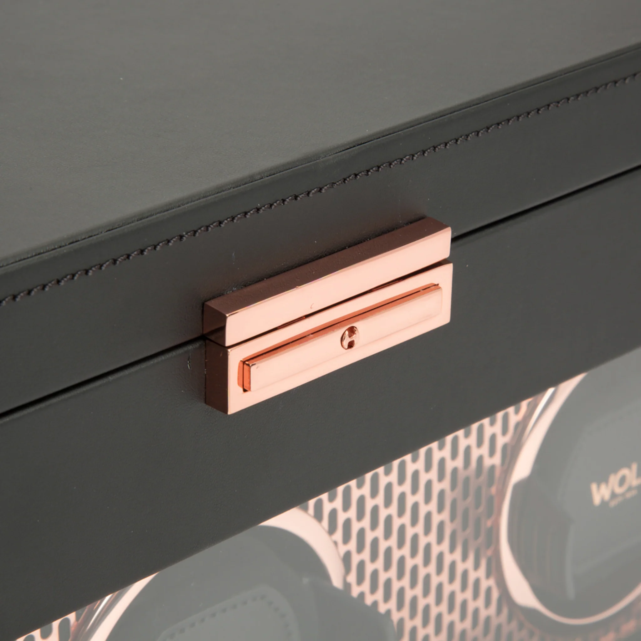 AXIS TRIPLE  WATCH WINDER WITH STORAGE - Image 4