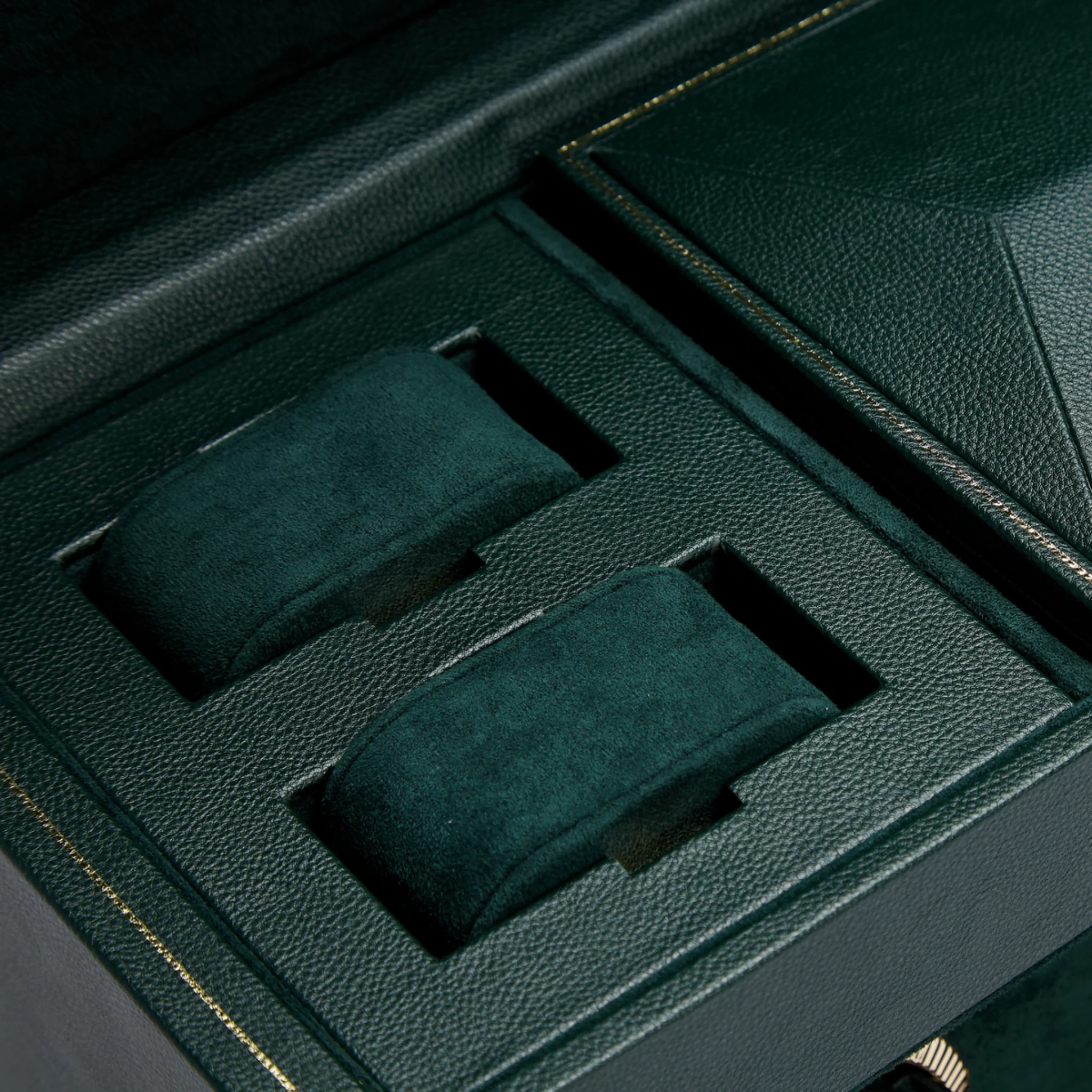 BRITISH RACING TRIPLE WATCH WINDER WITH STORAGE - Image 6