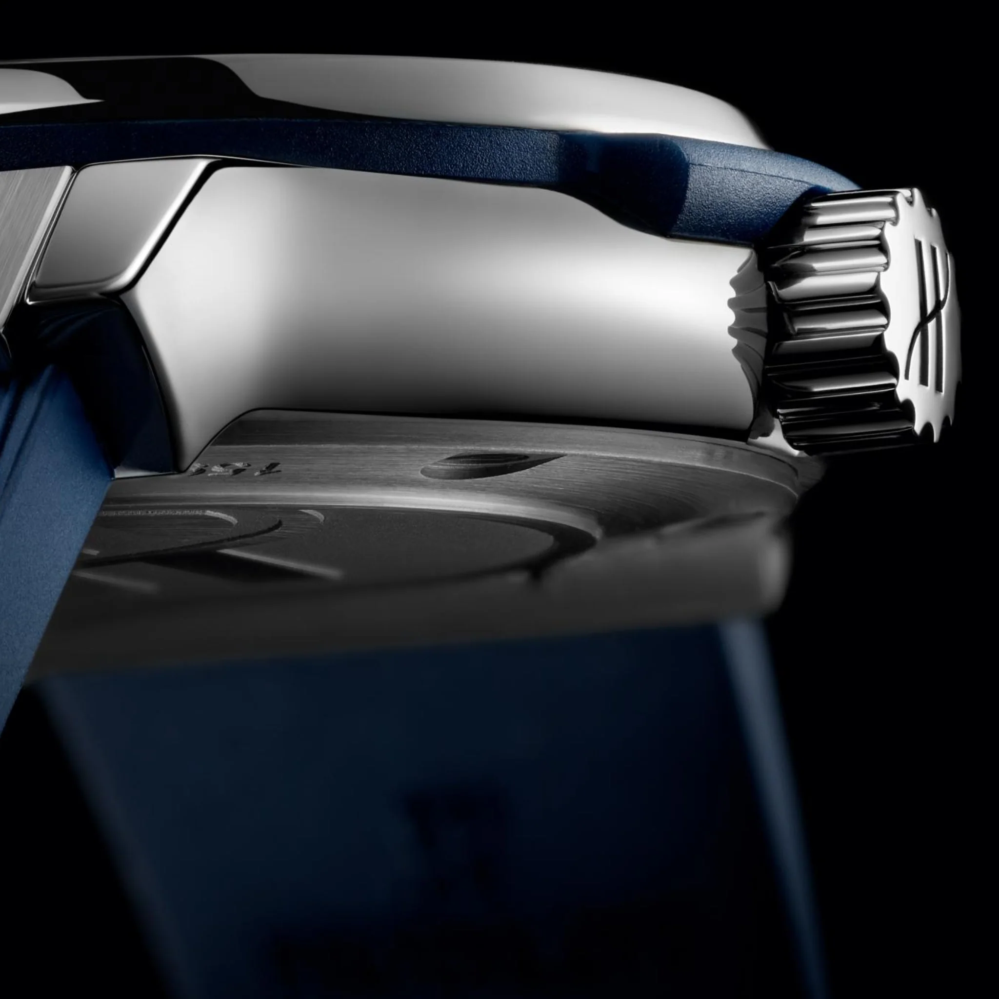 CLASSIC FUSION TITANIUM BLUE - Image 5