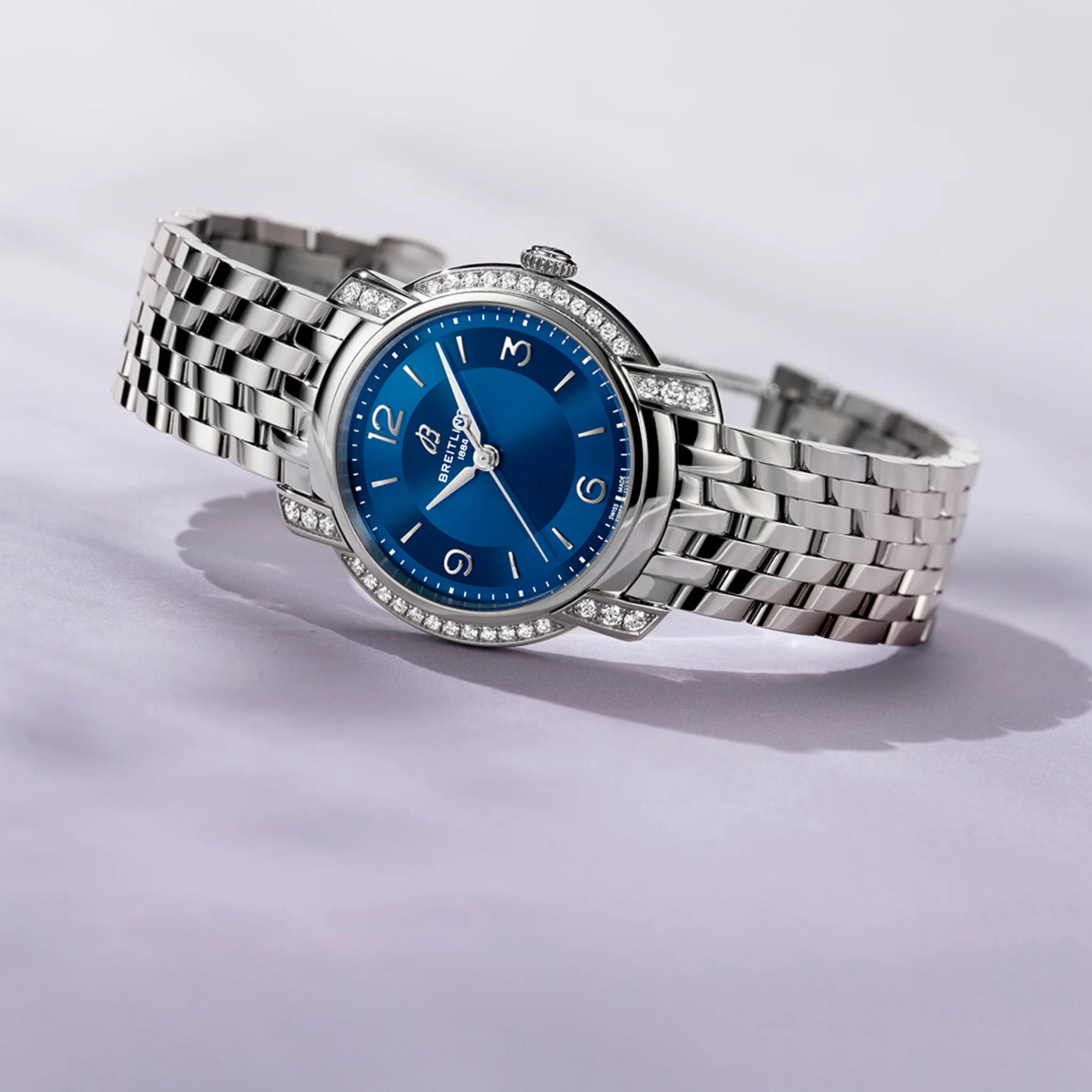 LADY PREMIER 32 - Image 3