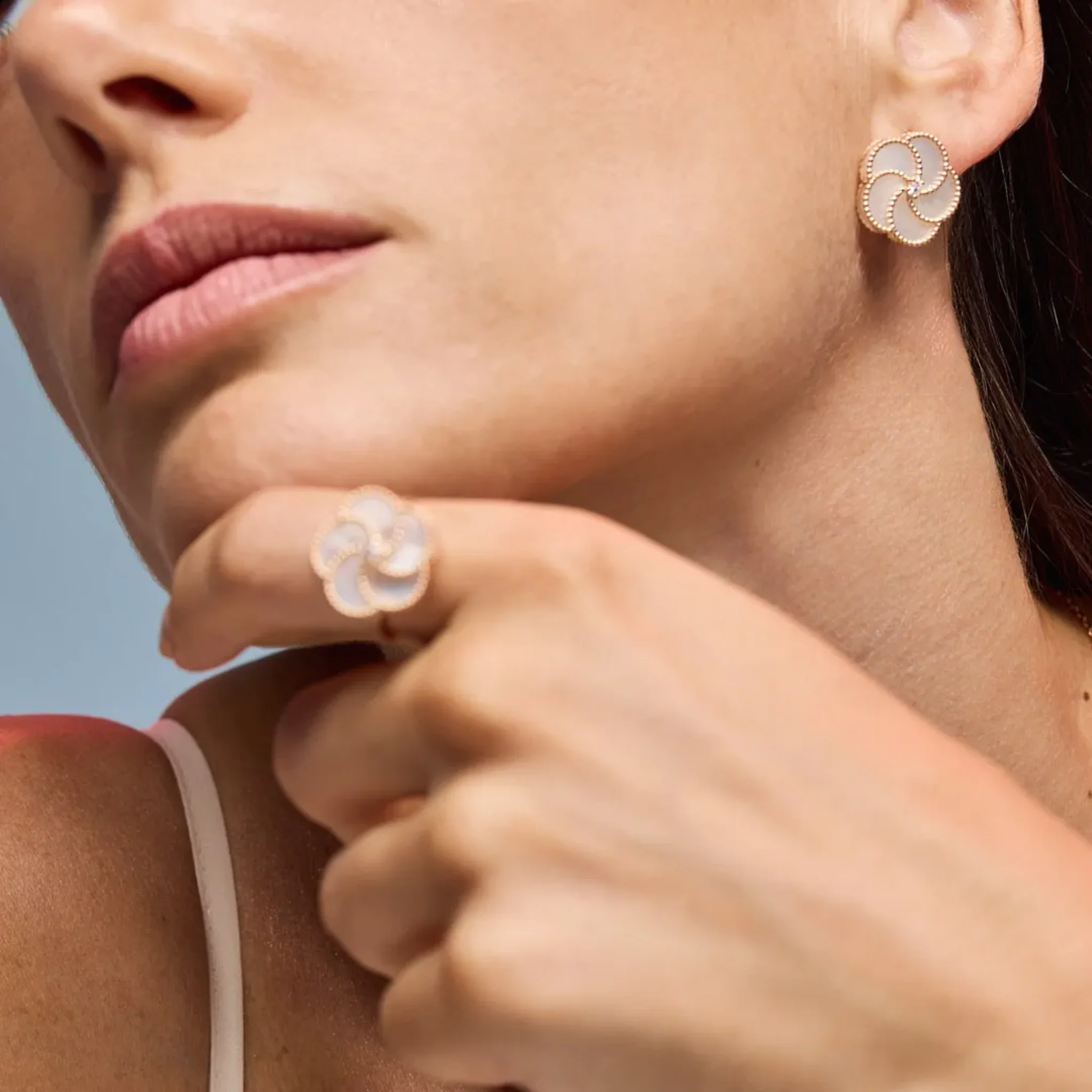 BLOOMY EARRINGS - Image 3