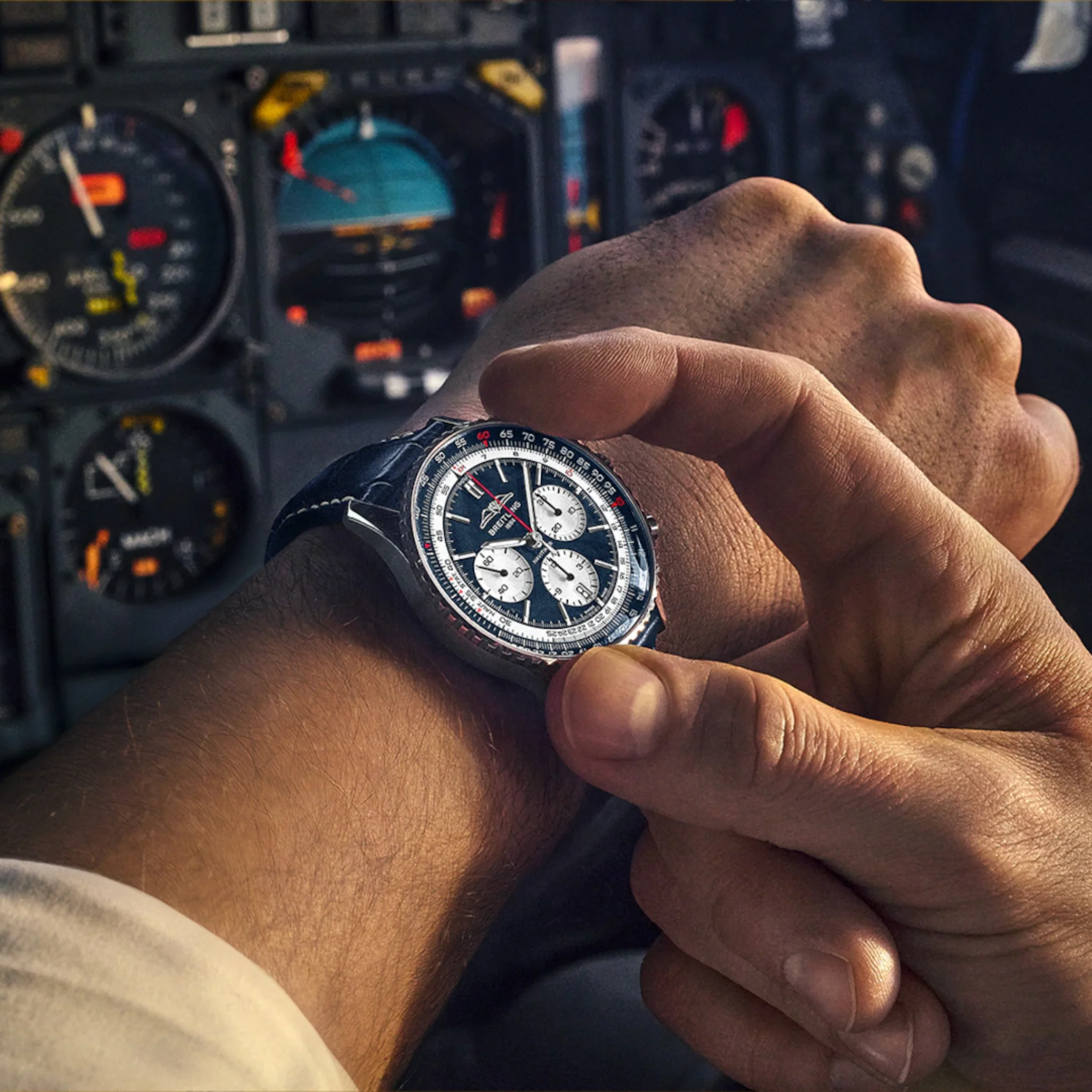 NAVITIMER B01 CHRONOGRAPH 43 TRIBUTE TO CONCORDE - Image 6